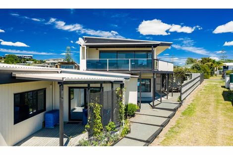 Photo of property in 63 Eveline Street, Mangawhai Heads, Mangawhai, 0505