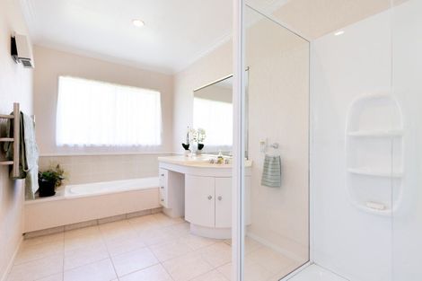 Photo of property in 179a Victoria Street, Cambridge, 3434