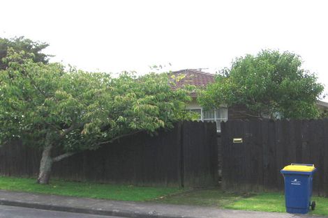 Photo of property in 2/77 Vintage Drive, Henderson, Auckland, 0612