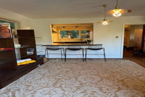 Photo of property in 5 Richmond Road, Mahina Bay, Lower Hutt, 5013