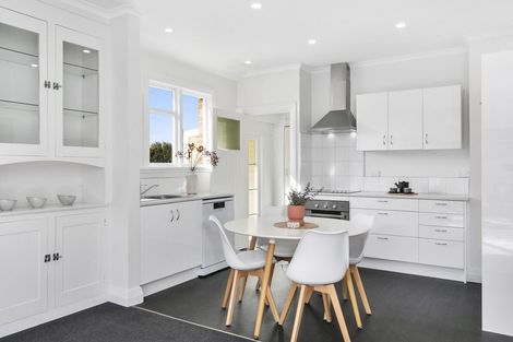 Photo of property in 81 Kenmure Road, Belleknowes, Dunedin, 9011