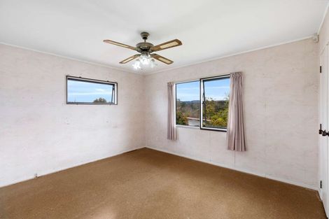 Photo of property in 3 Wallace Road, Ranui, Auckland, 0612