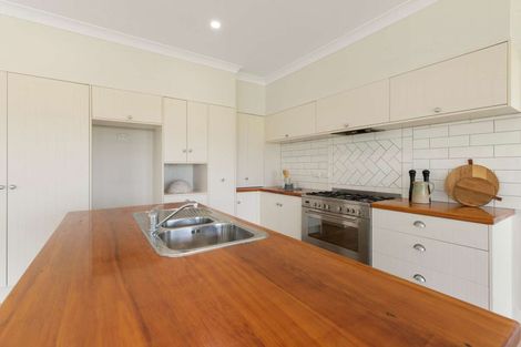 Photo of property in 14 Gibson Place, Papamoa Beach, Papamoa, 3118