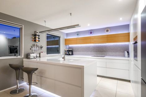 Photo of property in 33 Highview Drive, Wakatu, Nelson, 7011