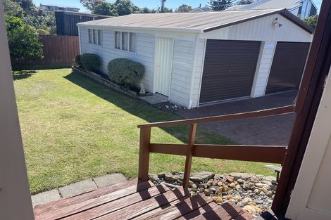 Photo of property in 160 Karewa Parade, Papamoa Beach, Papamoa, 3118