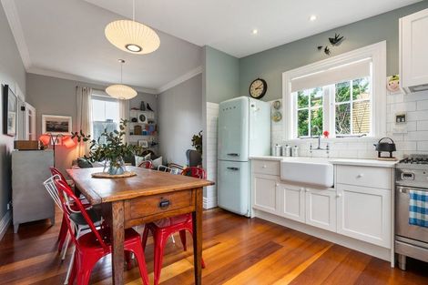 Photo of property in 9 Tonks Grove, Te Aro, Wellington, 6011