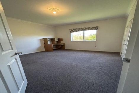 Photo of property in 52 Willow Park Drive, Opaki, Masterton, 5871