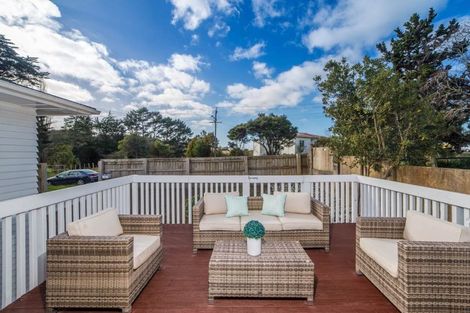 Photo of property in 54 Glen Road, Ranui, Auckland, 0612