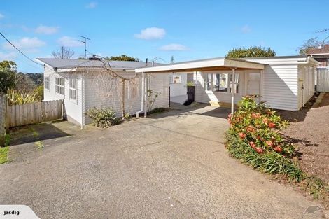 Photo of property in 135a Mokoia Road, Birkenhead, Auckland, 0626