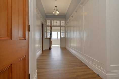 Photo of property in 53 Bidwill Street, Mount Cook, Wellington, 6021