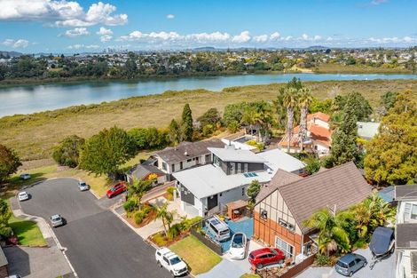 Photo of property in 357 Royal Road, Massey, Auckland, 0614