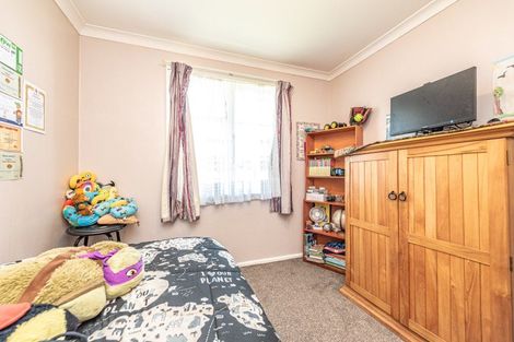 Photo of property in 14 Kotuku Street, Castlecliff, Whanganui, 4501