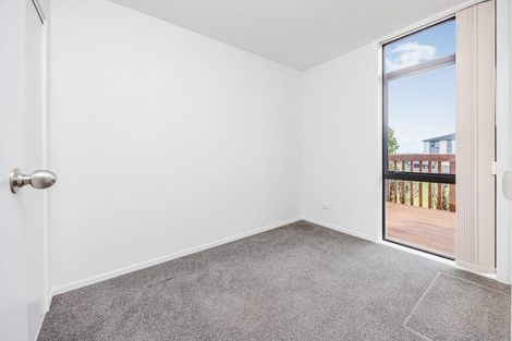 Photo of property in 7 Kapuarangi Lane, Papakura, 2110