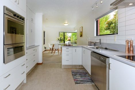 Photo of property in 12 Rembrandt Place, Burnside, Christchurch, 8053