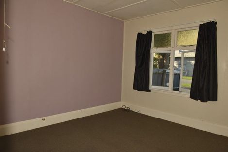 Photo of property in 15 Hall Street, Foxton, 4814