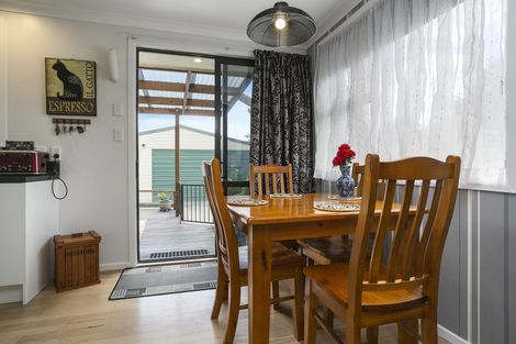 Photo of property in 31 Browning Street, Leamington, Cambridge, 3432