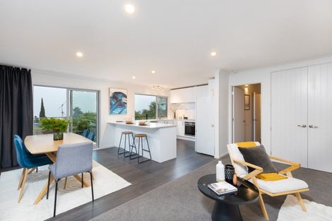 Photo of property in 72a Tosswill Road, Tahunanui, Nelson, 7011