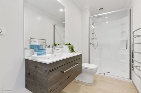 Photo of property in 9 Walter Merton Road, Hobsonville, Auckland, 0616