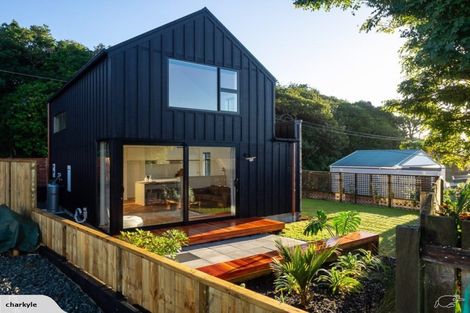 Photo of property in 2b Mason Street, Onerahi, Whangarei, 0110