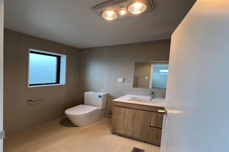 Photo of property in 4b Wahine Street, Papakura, 2110