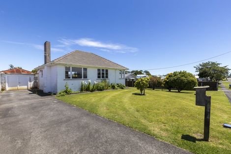 Photo of property in 89 Cracroft Street, Waitara, 4320