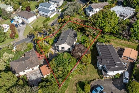 Photo of property in 7 Eagleson Street, Northcross, Auckland, 0632