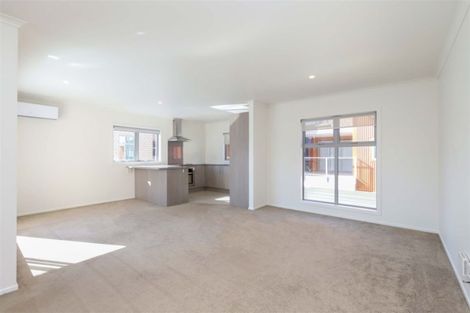 Photo of property in 2/9 Vialou Street, Hamilton Central, Hamilton, 3204