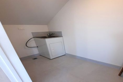 Photo of property in 69b Astley Avenue, New Lynn, Auckland, 0600