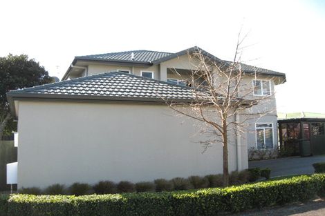 Photo of property in 22d Lismore Street, Strandon, New Plymouth, 4312