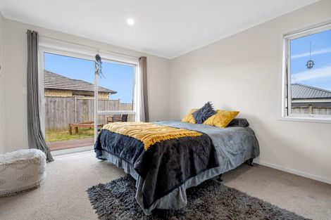 Photo of property in 28 Rainsford Road, Pukekohe, 2120
