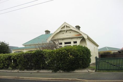 Photo of property in 73 Royal Crescent, Saint Kilda, Dunedin, 9012