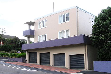 Photo of property in Victory Apartments, 457 Adelaide Road, Berhampore, Wellington, 6023