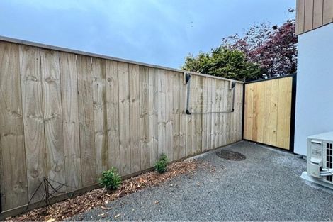 Photo of property in 11/92 Cambridge Terrace, Waterloo, Lower Hutt, 5011