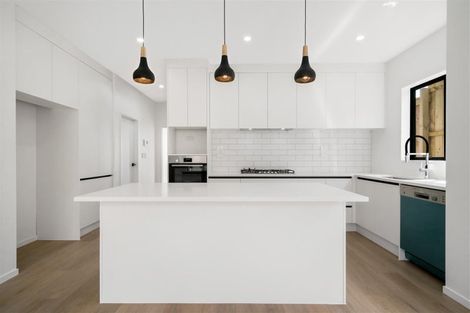 Photo of property in 32 Ta Moko Drive, Gulf Harbour, 0930