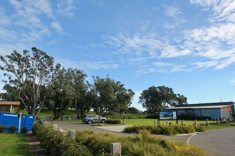 Photo of property in 7 Kotare Drive, Waiwhakaiho, New Plymouth, 4312