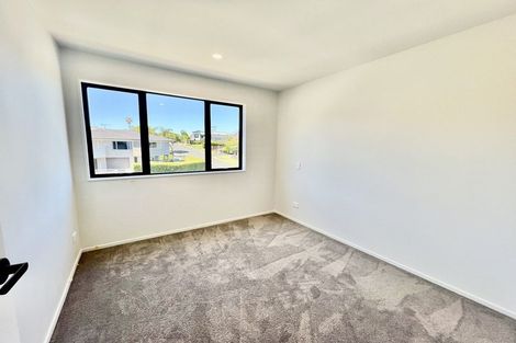 Photo of property in 20a Clovelly Road, Bucklands Beach, Auckland, 2012
