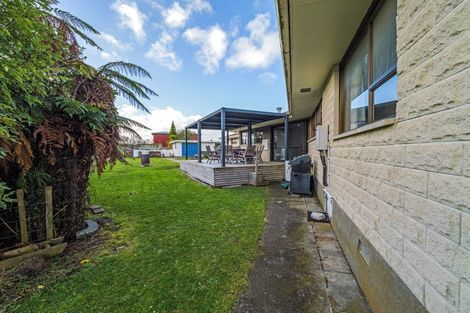 Photo of property in 73 Fergusson Street, Woodville, 4920