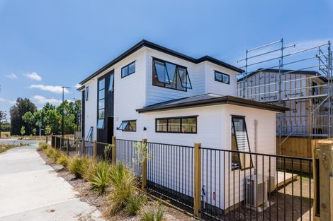 Photo of property in 72 Craigs Way, Hobsonville, Auckland, 0616