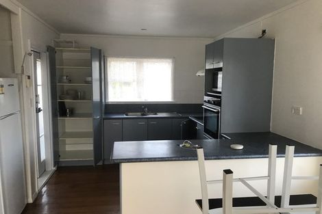 Photo of property in 8 Rollerson Street, Papakura, 2110