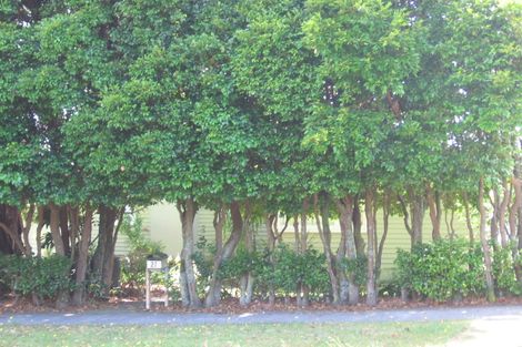 Photo of property in 27 Armagh Road, Blockhouse Bay, Auckland, 0600