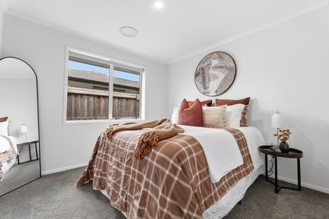 Photo of property in 221 Te Okuroa Drive, Papamoa, 3118