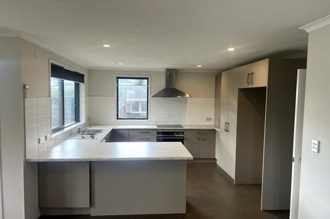 Photo of property in 9 Harris Road, Mount Wellington, Auckland, 1051