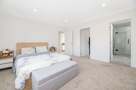 Photo of property in 113b Wharf Road, Te Atatu Peninsula, Auckland, 0610