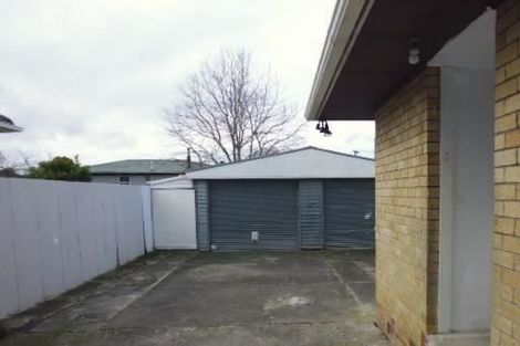 Photo of property in 16 Valentine Street, Papakura, 2110