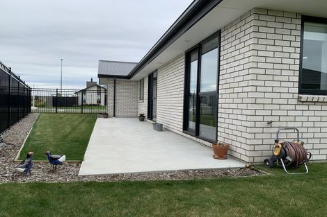 Photo of property in 2 Frogmore Way, Rolleston, 7615