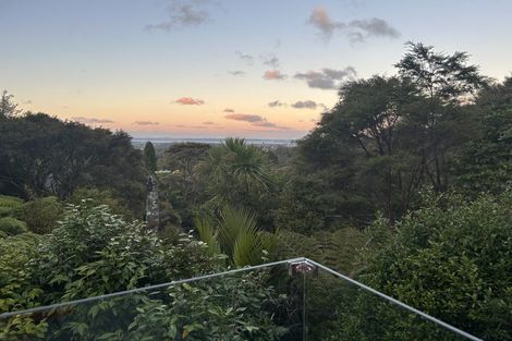 Photo of property in 191 Shaw Road, Oratia, Auckland, 0604