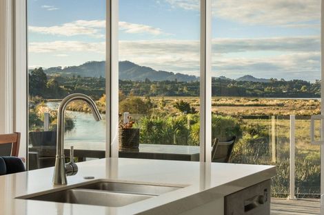 Photo of property in 13 Noble Johnston Drive, Katikati, 3129