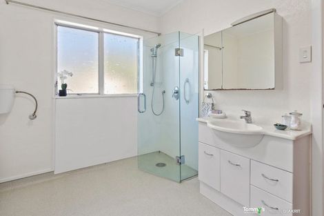 Photo of property in 73 Marine Parade, Seatoun, Wellington, 6022