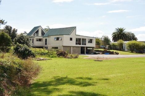 Photo of property in 89 The Centre, Waipu, 0510