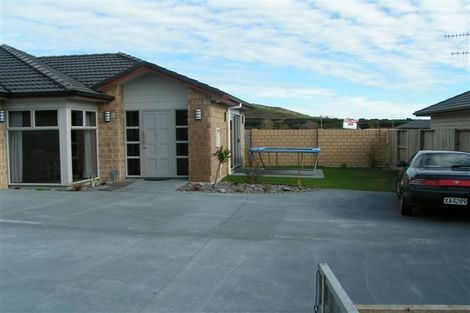 Photo of property in 8 Sophies Way, Papamoa Beach, Papamoa, 3118